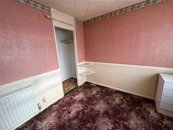 3 Bedroom End Terrace House For Sale In Sumburgh Croft, Birmingham, West Midlands, B35