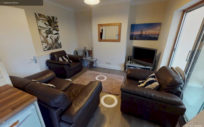 3 Bedroom Flat To Rent In Oaklands Avenue, Loughborough LE11