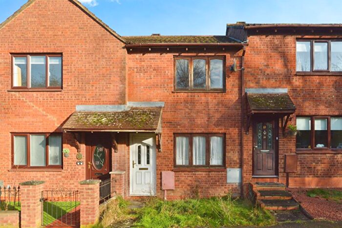 2 Bedroom Terraced House For Sale In Challacombe, Furzton, Milton Keynes, MK4