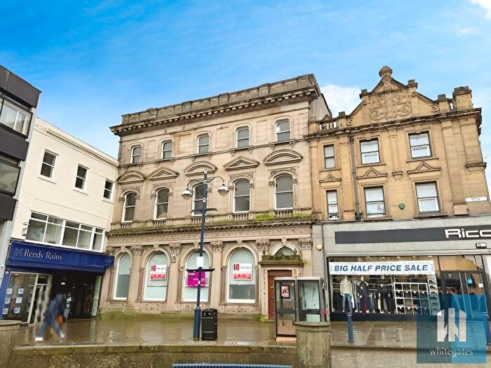 1 Bedroom Apartment To Rent In Market Place, Huddersfield Town Centre, Huddersfield, HD1