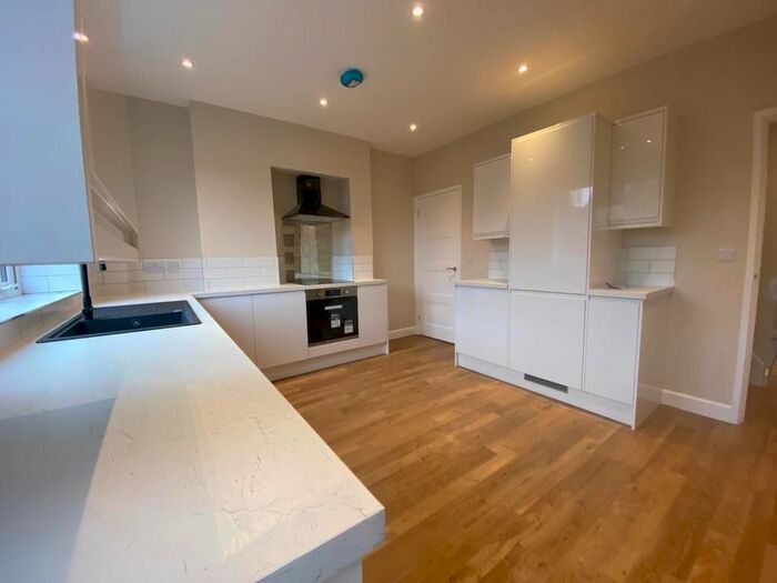 3 Bedroom Property To Rent In Humphris Street, Warwick, CV34