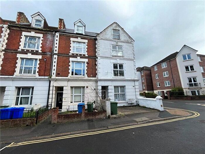 1 Bedroom Flat To Rent In Arthur Street, Aldershot, Hampshire, GU11