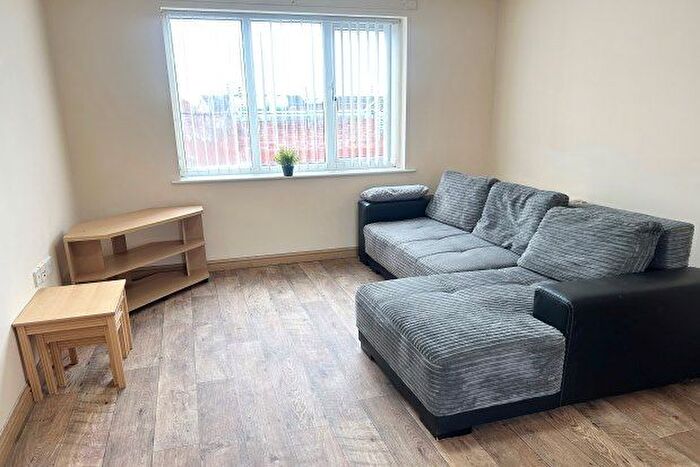 2 Bedroom Flat To Rent In Mountain Street, Manchester, M28