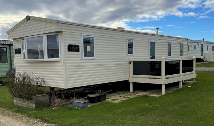 2 Bedroom Mobile/park Home For Sale In Flamborough, Bridlington, YO15
