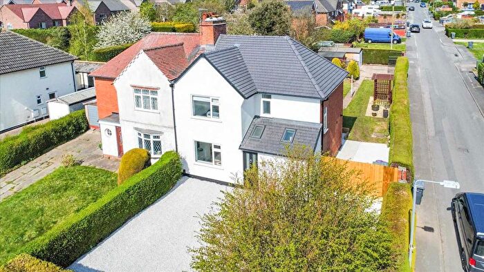 3 Bedroom Semi Detached House For Sale In Park Avenue, Keyworth, Nottingham, NG12