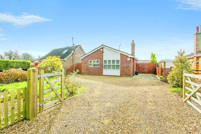 3 Bedroom Detached Bungalow For Sale In Engine Dyke, Gedney Dyke, Spalding, PE12