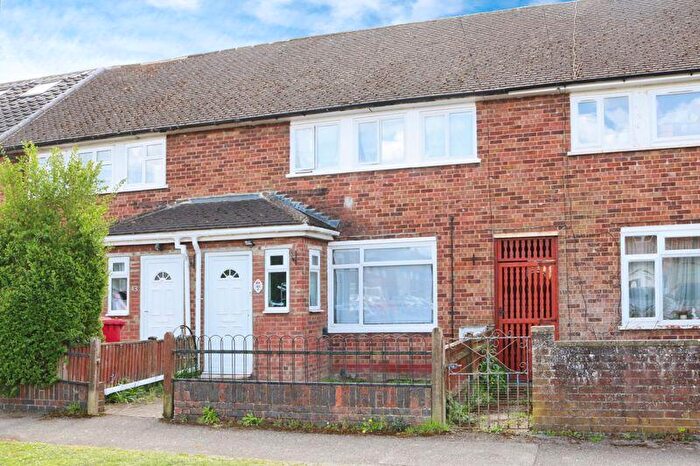 3 Bedroom Terraced House For Sale In Ryvers Road, Langley, SL3