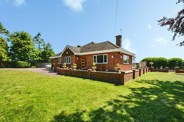 3 Bedroom Detached Bungalow For Sale In Boston Road, Wainfleet St. Mary, Skegness, PE24