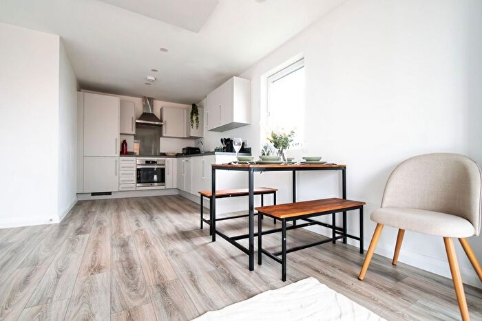 2 Bedroom Flat For Sale In Olivia Walk, Newtown Road, Ashford, TN24