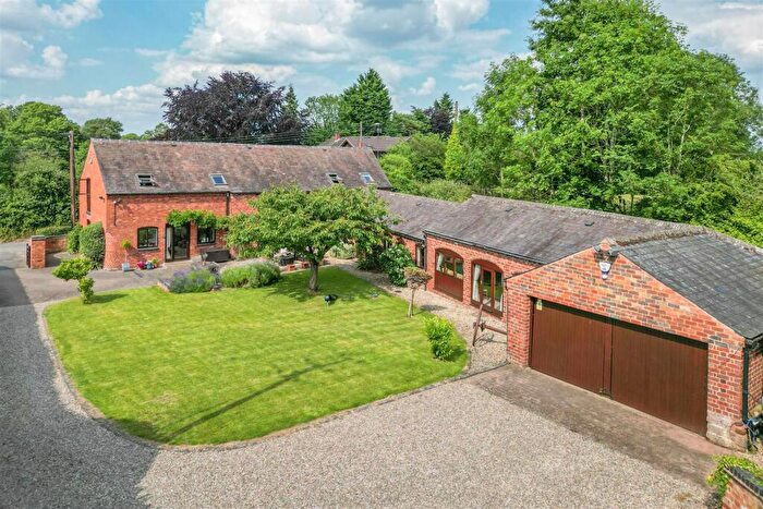5 Bedroom Detached House For Sale In School Lane, Astley, Stourport-On-Severn, DY13