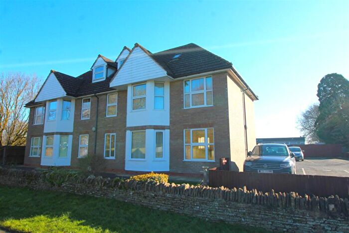 2 Bedroom Flat For Sale In Silver Birch Court, Wittering, Peterborough, PE8