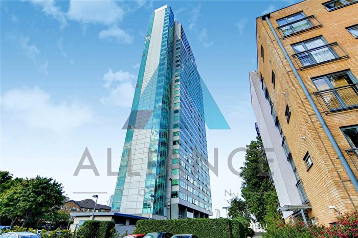 2 Bedroom Apartment To Rent In George Beard Road, London, SE8