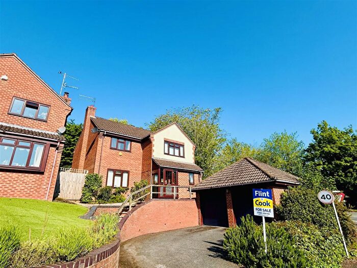 4 Bedroom Detached House For Sale In Stonehill Drive, Bromyard, HR7