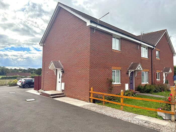 2 Bedroom Apartment For Sale In Wheathill Way, Milborne Port, DT9