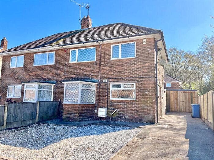 2 Bedroom Semi-Detached House To Rent In Robin Hood Avenue, Warsop, Mansfield, NG20