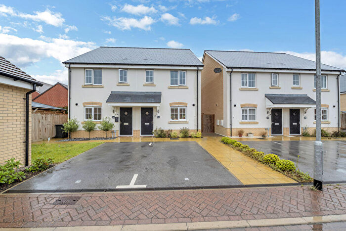 2 Bedroom Semi Detached House For Sale In Peachey Close, Bury St Edmunds, IP32