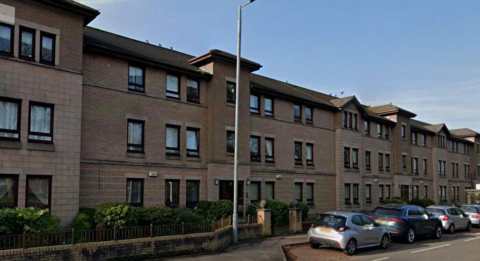 2 Bedroom Flat To Rent In /, Maxwell Drive, G41