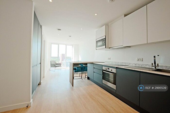 1 Bedroom Flat To Rent In Quay St, Salford, M3