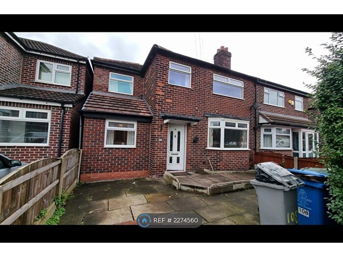 4 Bedroom Semi-Detached House To Rent In Sinderland Road, Broadheath, Altrincham, WA14