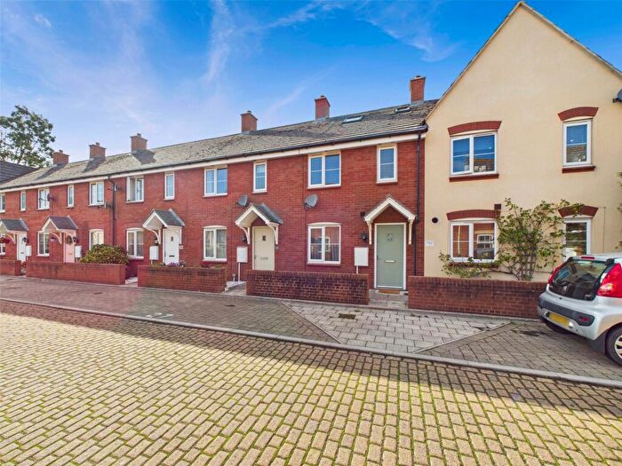 4 Bedroom Terraced House For Sale In Appleyard Close, Uckington, Cheltenham, Gloucestershire, GL51