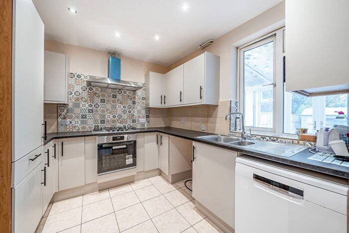 4 Bedroom Terraced House To Rent In Dalton Avenue, Mitcham, CR4