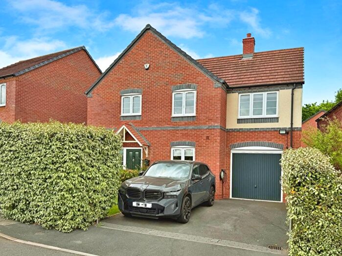 4 Bedroom Detached House For Sale In Swallowhurst, Hockley, Tamworth, Staffordshire, B77