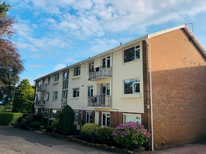 2 Bedroom Flat To Rent In Brooklea Park, Lisvane, Cardiff, CF14