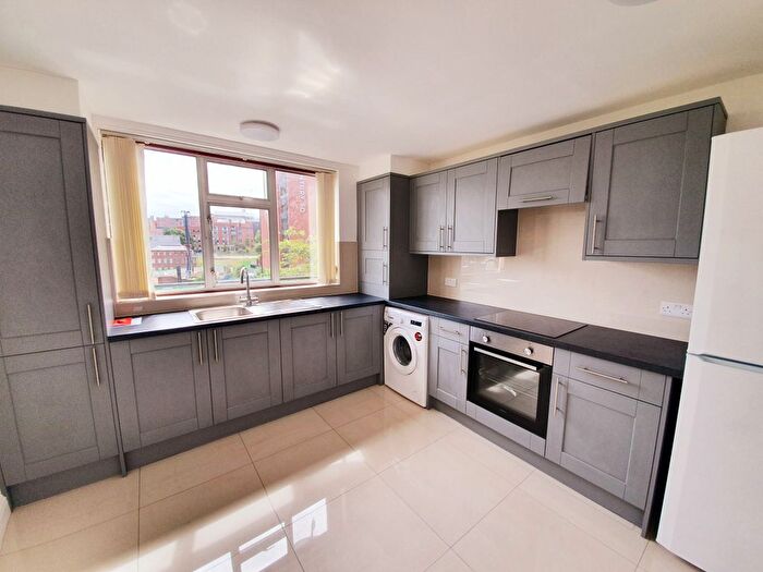 2 Bedroom Maisonette To Rent In Jericho Street, Sheffield, S3