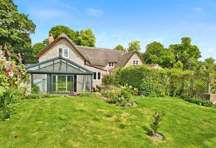 3 Bedroom Cottage For Sale In West Charlton, Somerton, TA11