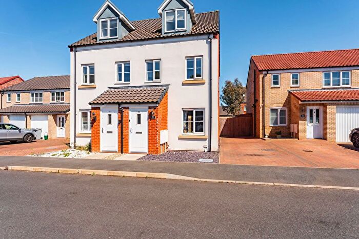 3 Bedroom Semi Detached House For Sale In Bolton Road, Sprowston, NR7