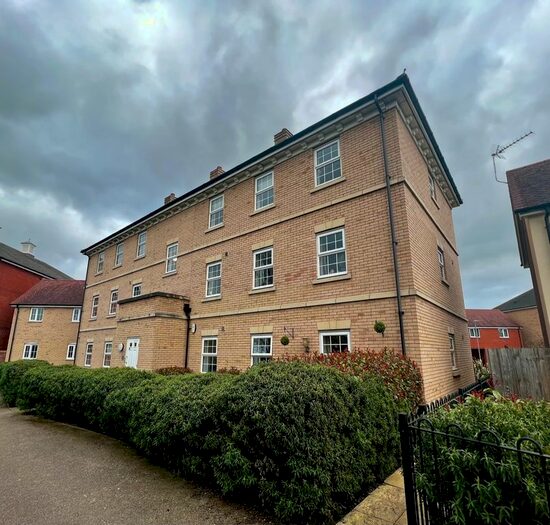 1 Bedroom Flat To Rent In Jubilee Crescent, Needham Market, Ip, IP6