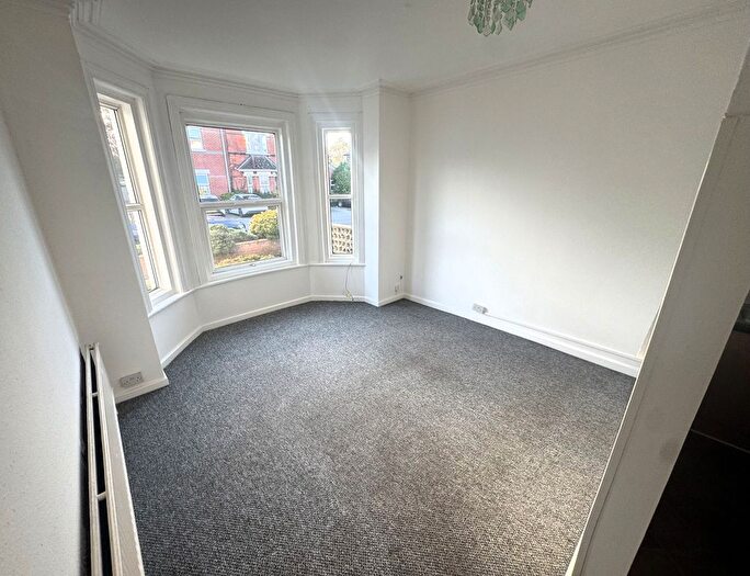 1 Bedroom Flat To Rent In Hamilton Road, Bournemouth, BH1