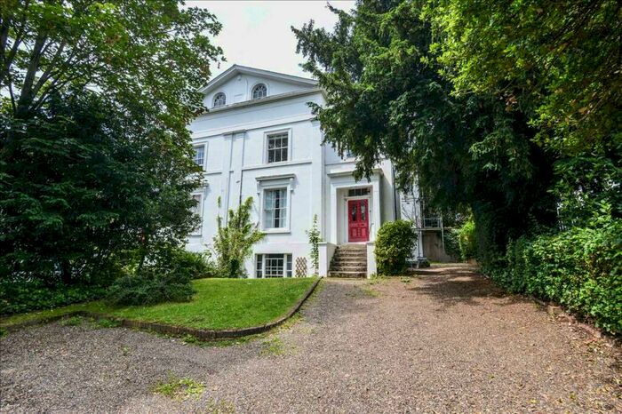 4 Bedroom Apartment To Rent In Lee Park, London, SE3