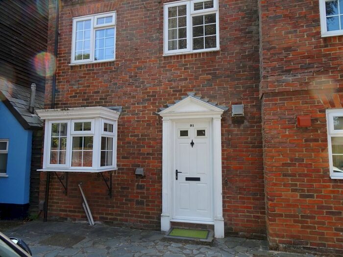 3 Bedroom Terraced House To Rent In The Hundred, Romsey, SO51