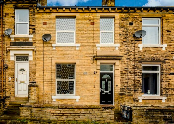 3 Bedroom Terraced House To Rent In Crossley Street, Brighouse, HD6