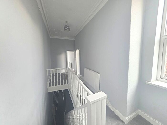 3 Bedroom Flat To Rent In Hylton Road, Sunderland, SR4