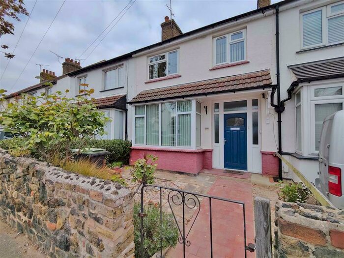 3 Bedroom Terraced House To Rent In Lonsdale Road, Southend On Sea, Essex, SS2
