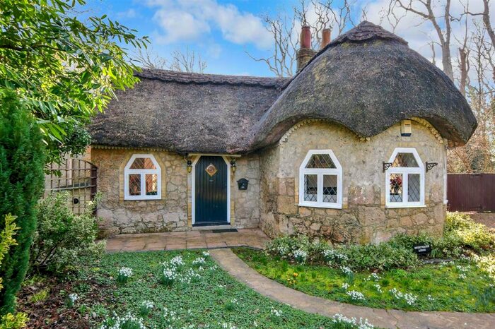 2 Bedroom Detached Bungalow For Sale In Westover, Calbourne, Isle Of Wight, PO30