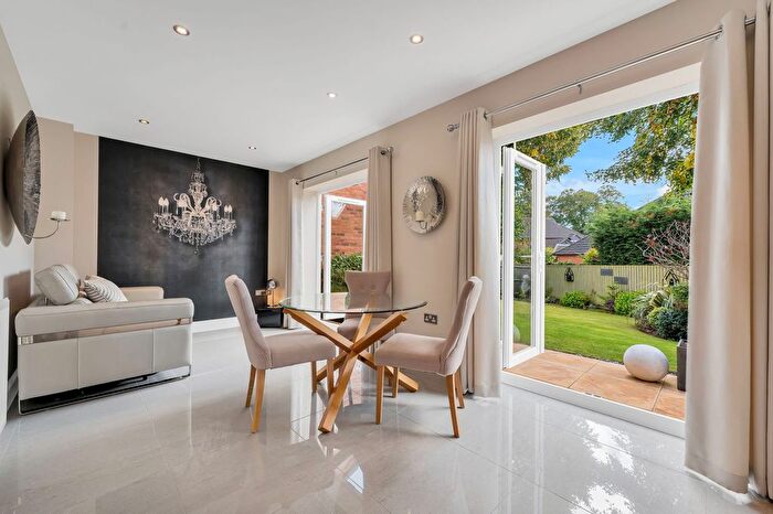 4 Bedroom Detached House For Sale In Old School Way, Rothley, LE7
