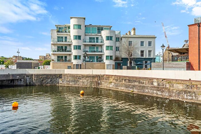2 Bedroom Apartment For Sale In Harbour Point, Cardiff Bay, Cardiff, CF10