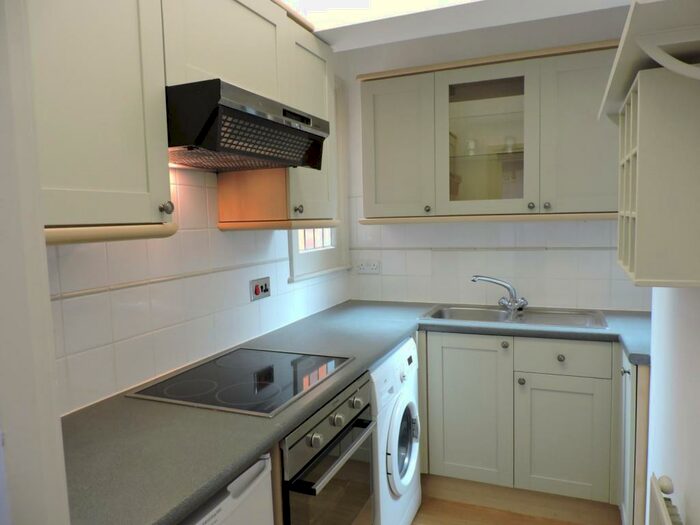 1 Bedroom Apartment To Rent In Sackville Road, Hove, BN3