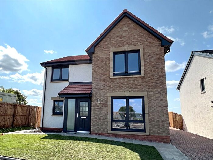 4 Bedroom Detached House For Sale In Castle Gate, Airth, FK2