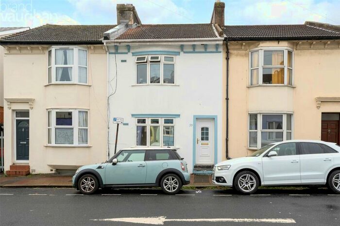 4 Bedroom Terraced House To Rent In Edinburgh Road, Brighton, BN2