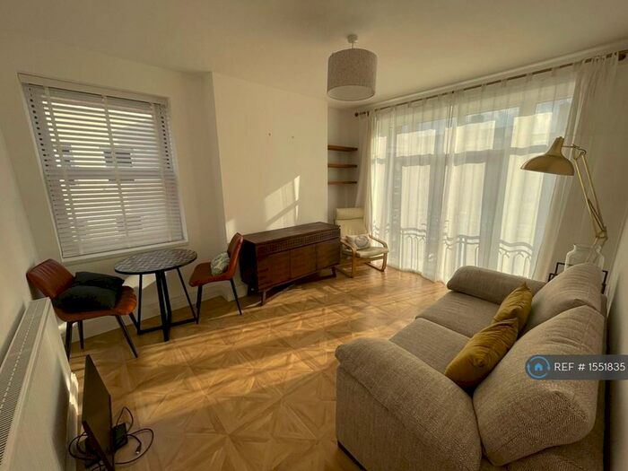 1 Bedroom Flat To Rent In Turin Street, London, E2