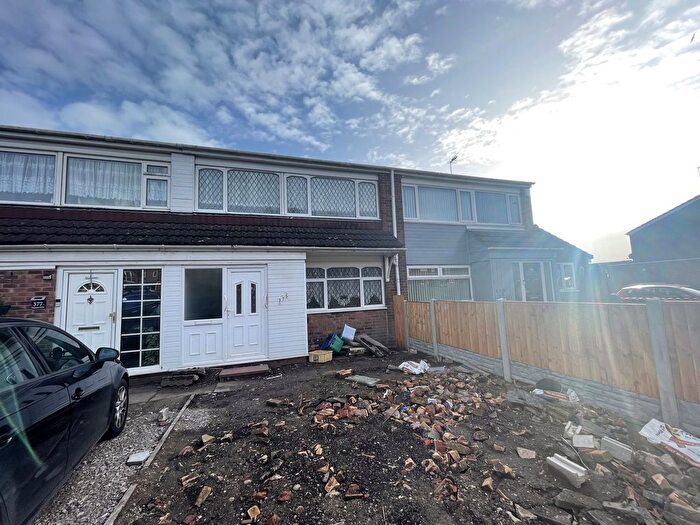 3 Bedroom Terraced House To Rent In Tangmere Drive, Birmingham, West Midlands, B35