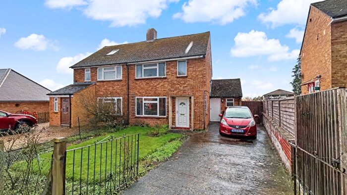 2 Bedroom Semi-Detached House For Sale In Ashfield Rise, Oakley, HP18