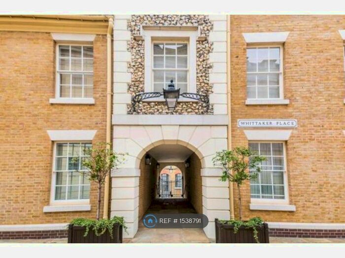 2 Bedroom Flat To Rent In Water Lane, Richmond, TW9