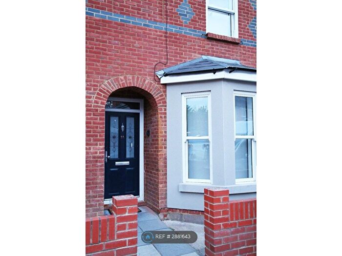 5 Bedroom Terraced House To Rent In Salisbury Road, Reading, RG30