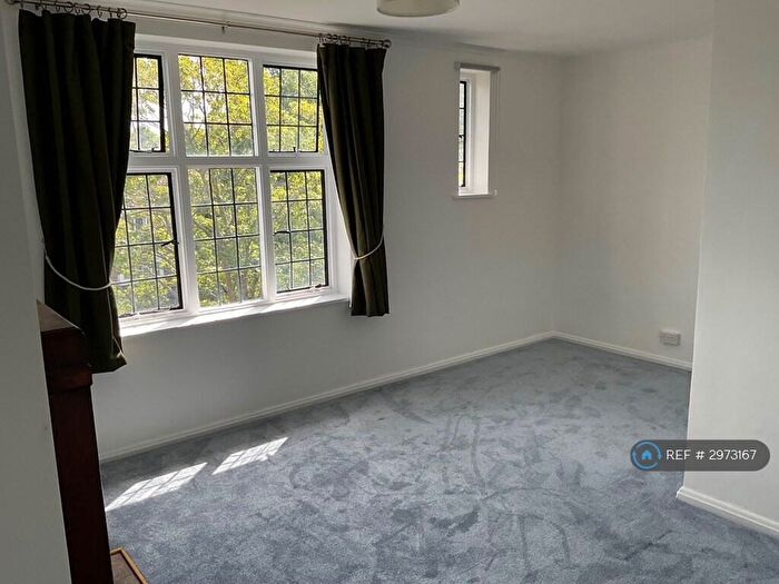 Studio To Rent In Park Hill Court, Croydon, CR0
