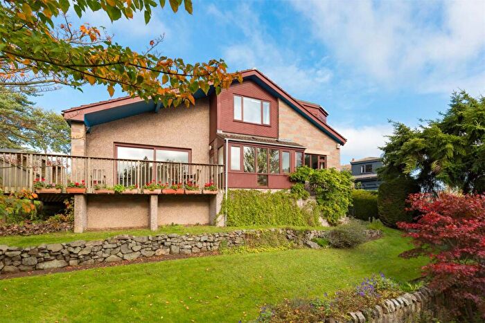 5 Bedroom House For Sale In High Street, Aberdour, Burntisland, Fife, KY3